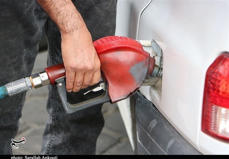 60 لیتر سهمیه بنزین امشب شارژ می‌شود