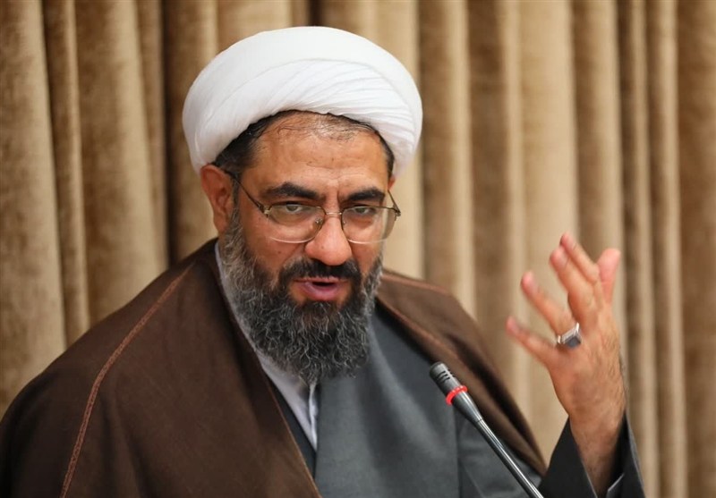 انتقاد امام جمعه همدان از ‌احتکار و کم‌فروشی در بازار