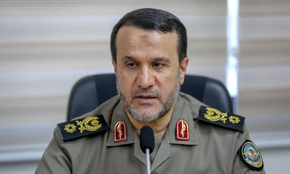 سردار کارگر انتخاب آیت‌الله خامنه‌ای به عنوان رهبر انقلاب را تبریک گفت