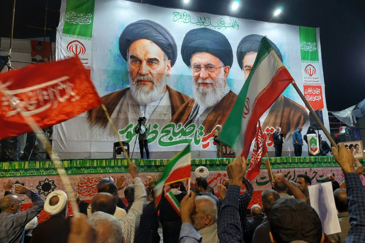 پرده خوانی مقاومت در اجتماع شبانه ساری