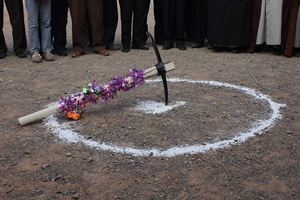 عملیات اجرایی احداث کانال فاریاب جنوبی شهر شنبه آغاز شد