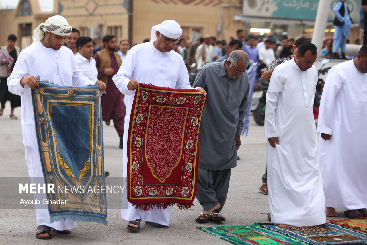 اقامه نماز عید سعید فطر اهل سنت در جزیره کیش