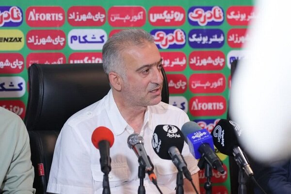 کمالوند: تماشاگران از بازی خیبر و پرسپولیس لذت بردند