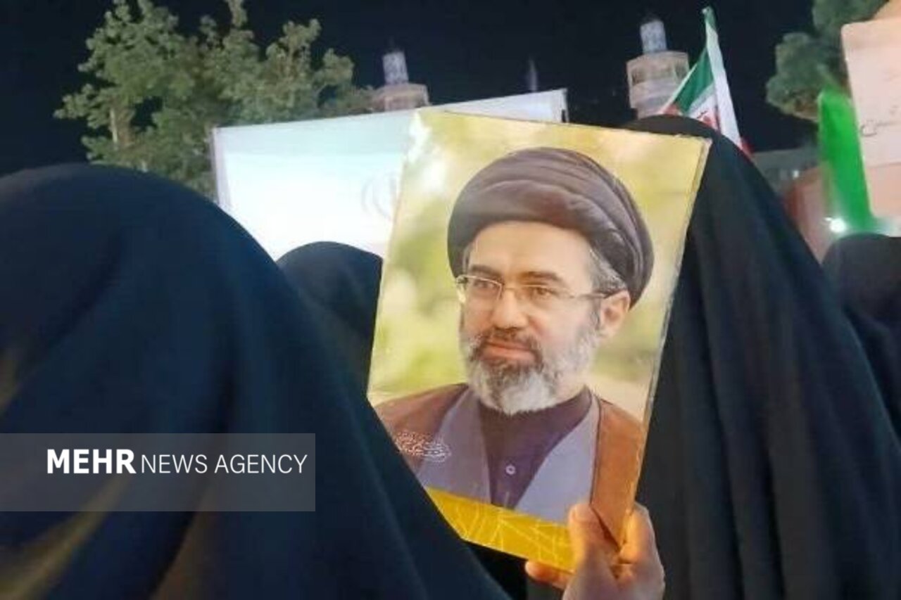 تصاویری از تجمع شبانه در اسلامشهر