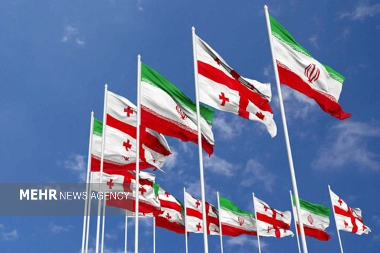 مرز گرجستان بسته نیست؛ کامیون‌های ایرانی در حال تردد هستند