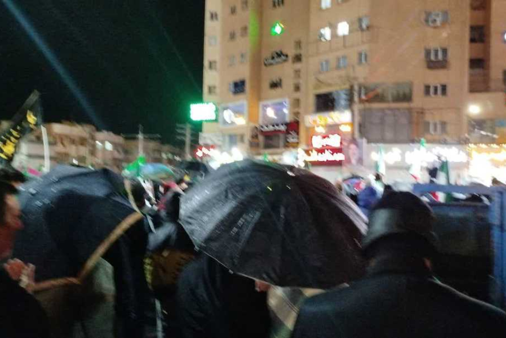 تجمعات شبانه ملت ایران زیر برف و باران