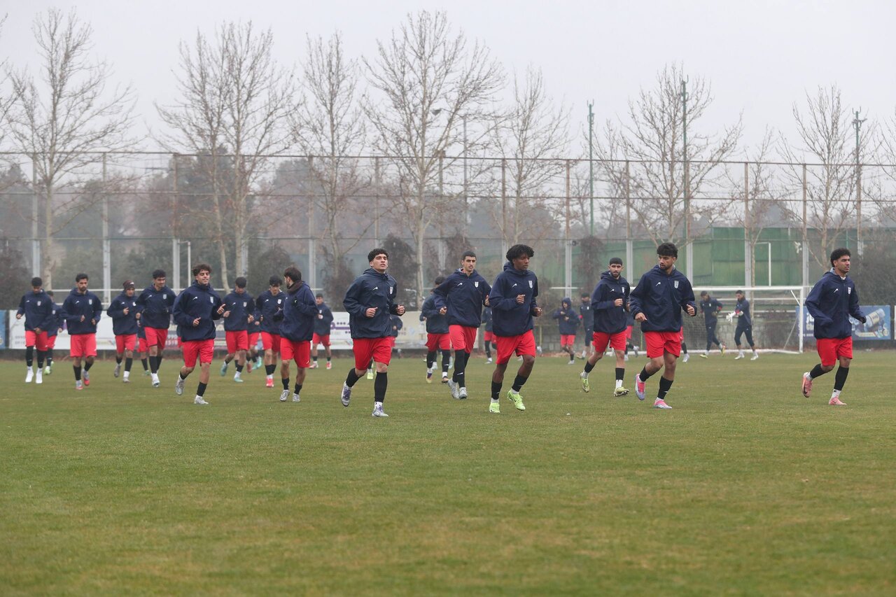 ادامه تمرینات فشرده تیم فوتبال جوانان در مرکز ملی