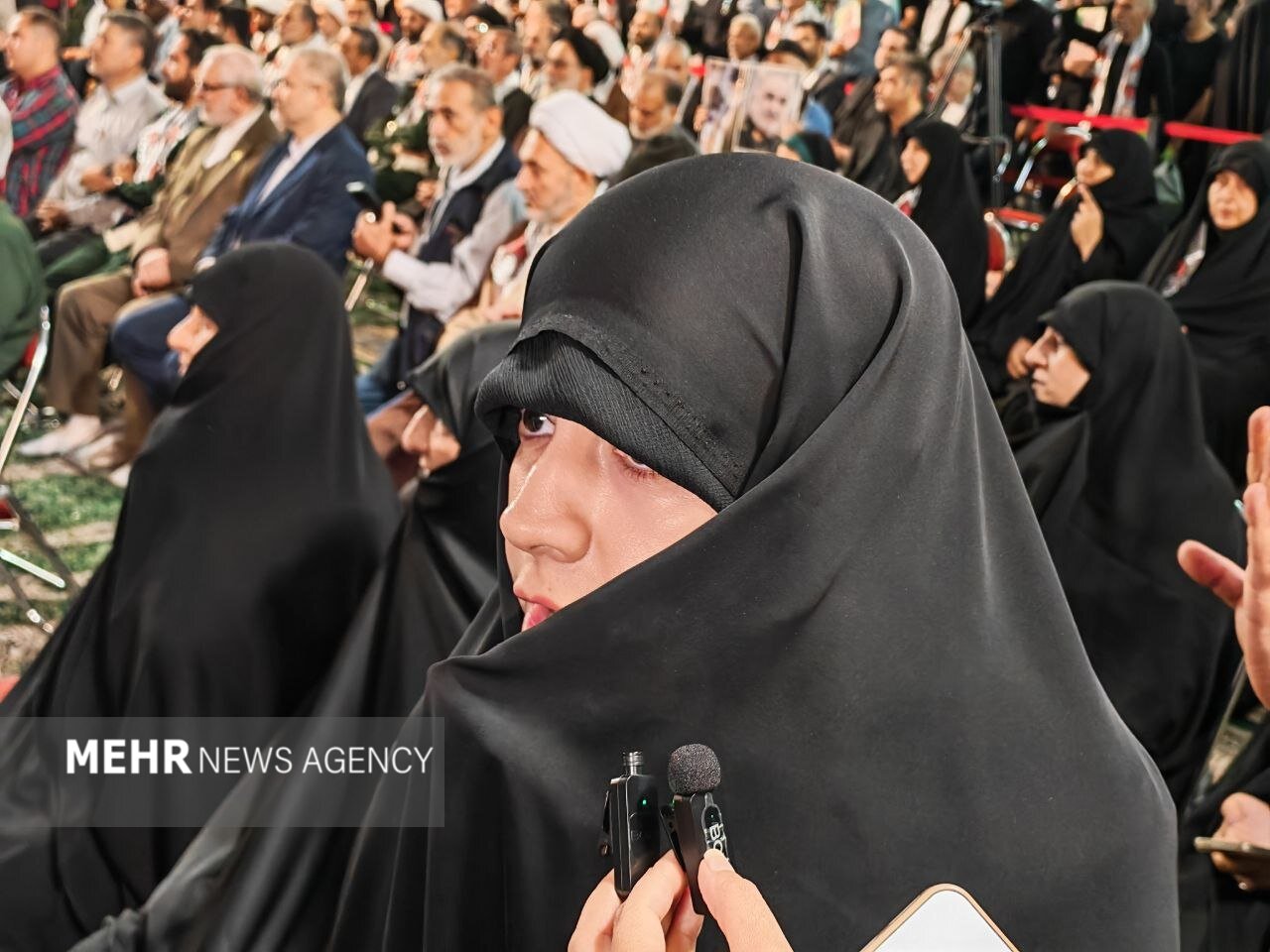 دختر سردار سلامی: پیروزی از آنِ ملت ایران به رهبری امام خامنه‌ای است