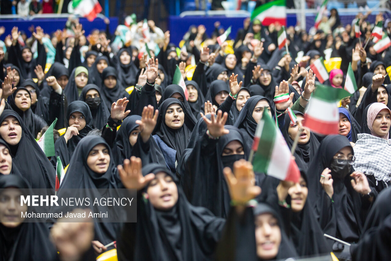اجتماع شبانه مردم کردکوی