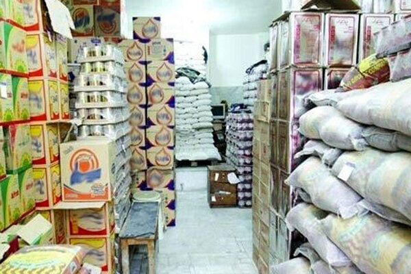ذخایر کالاهای اساسی به میزان کافی در مازندران موجود است