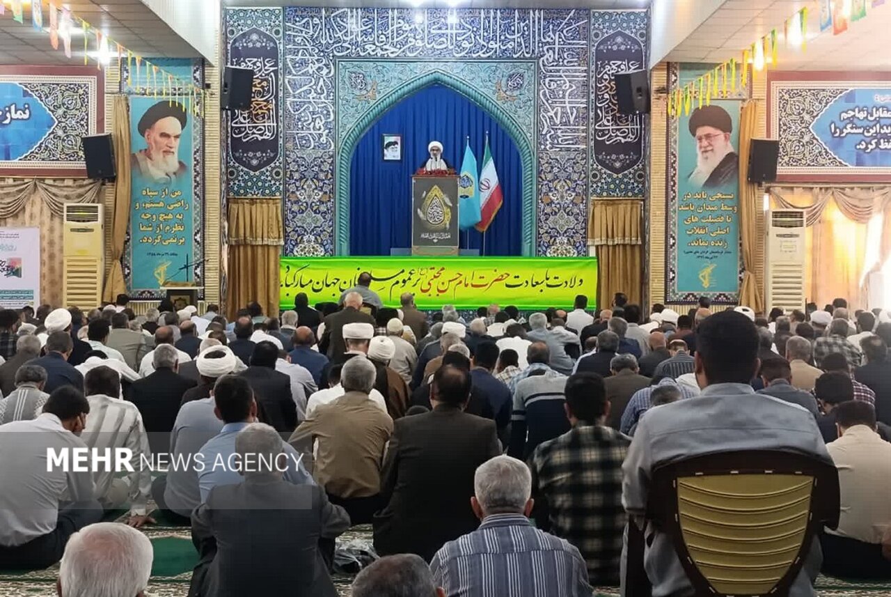 امام جمعه بوشهر: برنامه‌ریزی مناسب برای ایام نوروز در استان انجام شود