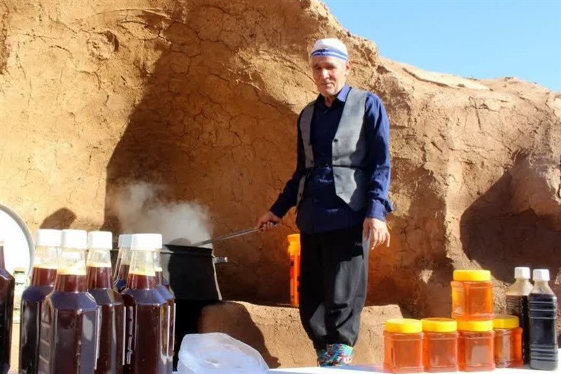 ثبت «شیره پزی انگور مزار» در تقویم رویدادهای گردشگری کشور