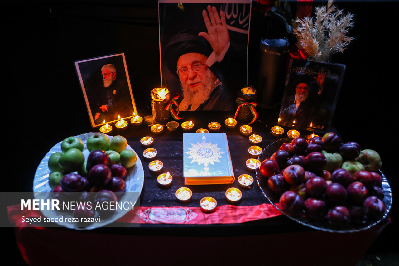 مراسم بزرگداشت رهبر شهید در قبله تهران برگزار می‌شود