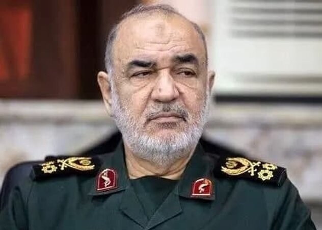 شهید سلامی؛فرمانده‌ای که قرآن بر او فرماندهی می‌کرد
