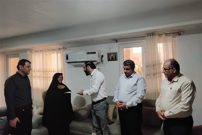 تجلیل از صبر و استقامت خانواده‌های معظم شهدا و ایثارگران استان بوشهر