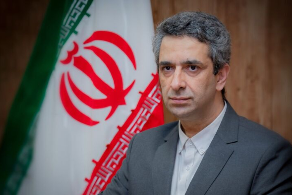 معاون دفتر پزشکیان: خط رسانه‌ای تخریب رئیس‌جمهوری، مشکوک است