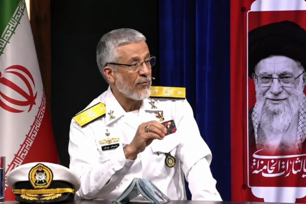 سیاری: دشمن جرأت ورود به سواحل ایران را ندارد