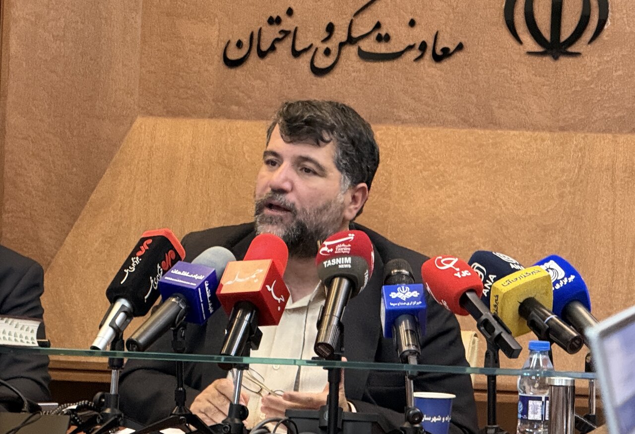 واحدهای آماده افتتاح به دلیل کمبود زیرساخت در صف مانده‌اند
