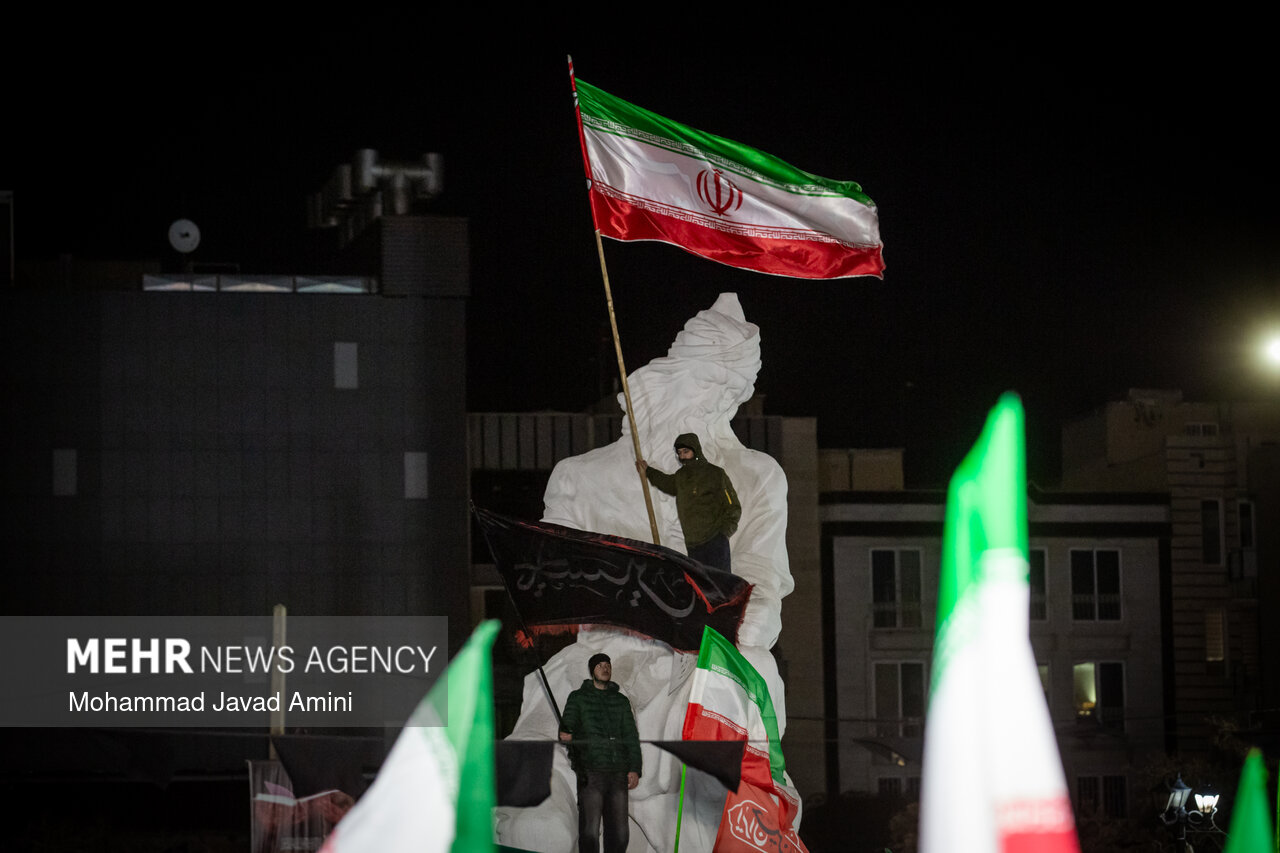 غربی‌ها روی مغولان را سفید کرده‌اند/ حرم امن ما، مام وطن ایران است