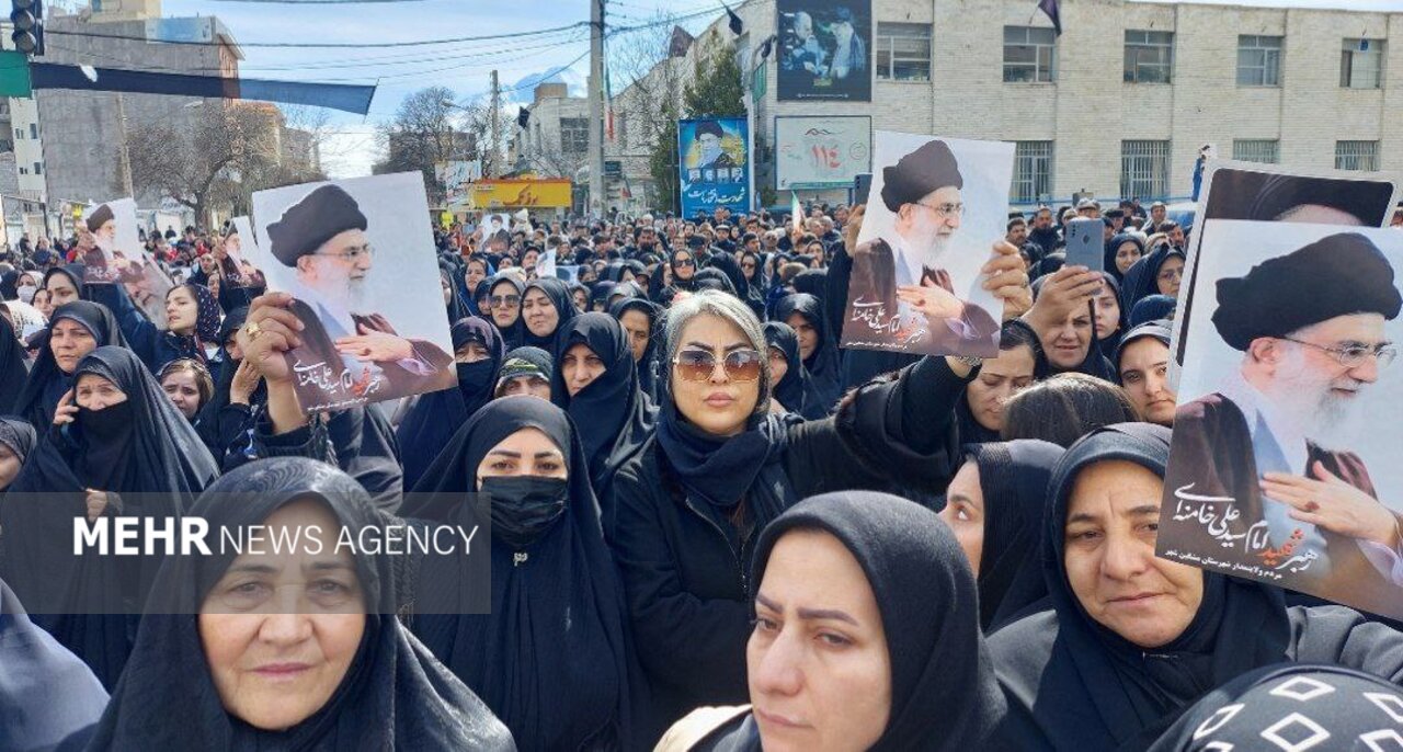 اشک و غیرت در خیابان‌های سیاه‌پوش مشگین‌شهر