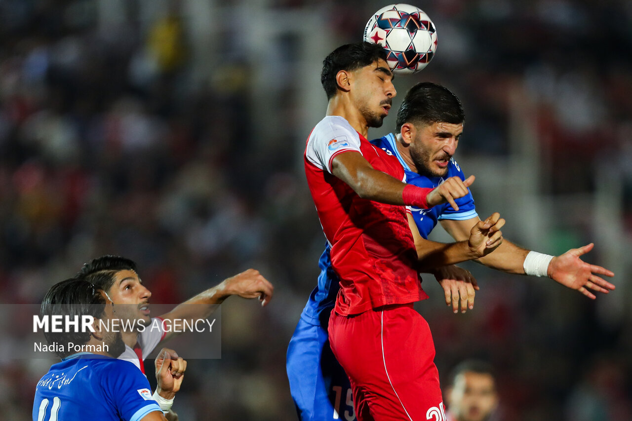 مدیرعامل پرسپولیس به جوان‌ها روحیه داد