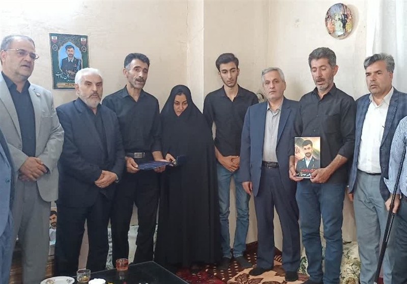 دیدار مسئولان با خانواده آخرین شهید حمله دشمن آمریکایی_صهیونی در مراغه