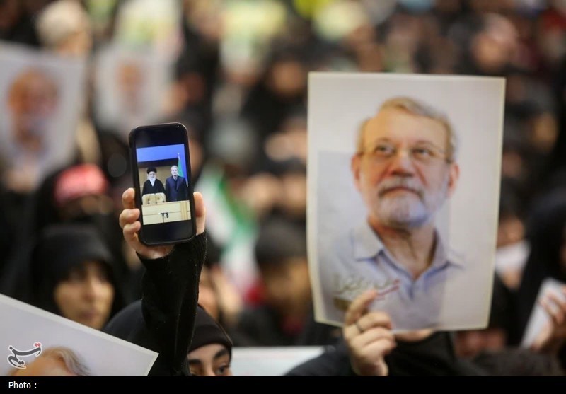شهید لاریجانی برای بازگشت مجریان و هنرمندان به صداوسیما پیگیر بود