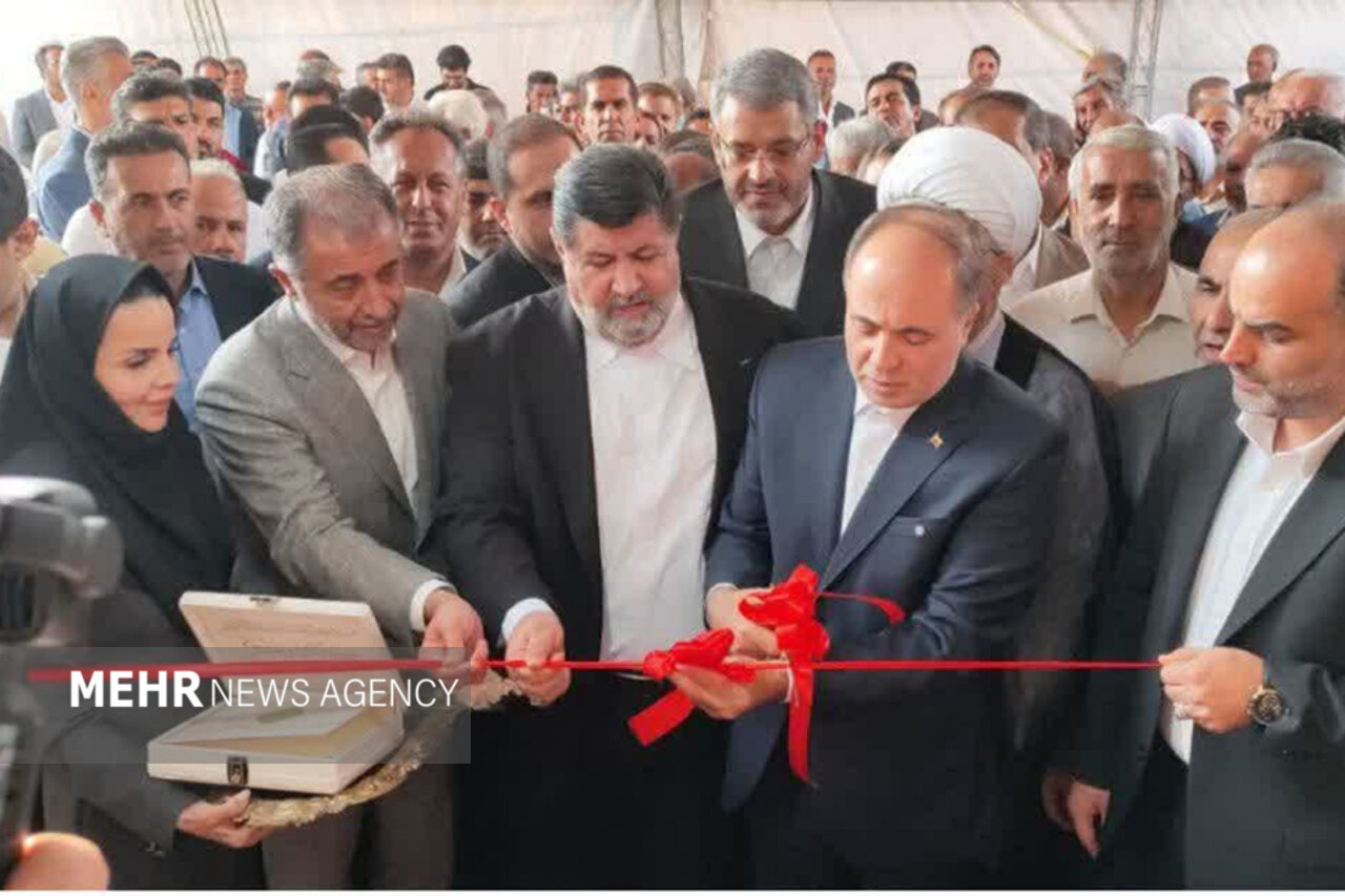 افتتاح نمایشگاه و برگزاری چهارمین جشنواره سیب دماوند
