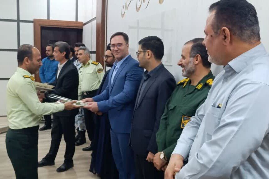 فرماندار تنگستان: امنیت پایدار  زیرساخت اساسی توسعه شهرستان است