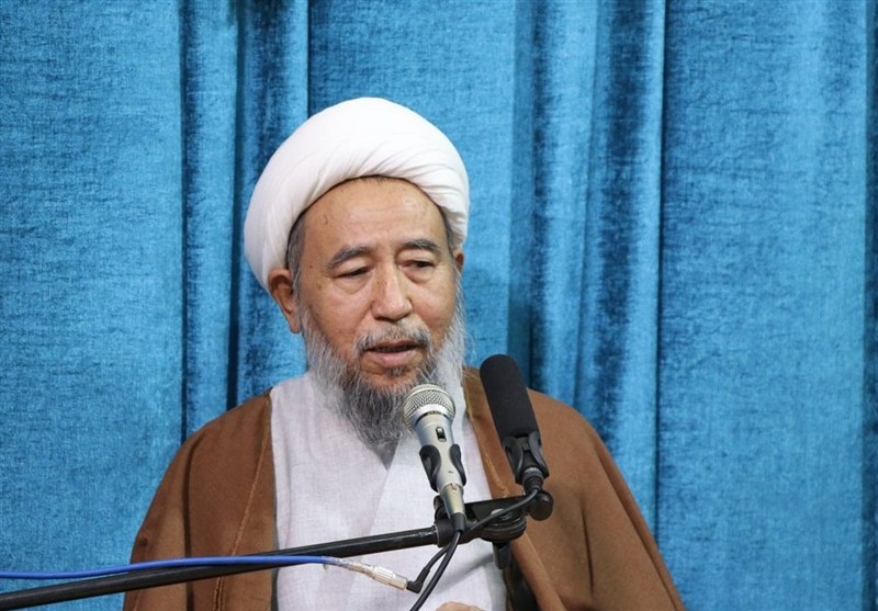 مرجع تقلید شیعیان افغانستان: دفاع از ایران «واجب» است