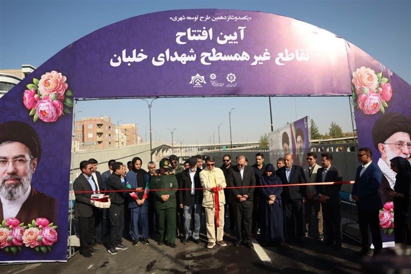 پس از 11 سال؛ بزرگ‌ترین پل سگمنتال جنوب‌شرق کشور در کرمان افتتاح شد