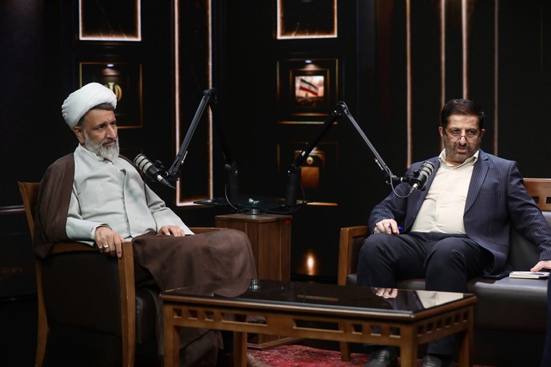 نشست علمی | احتضار روشنفکری و نواندیشی دینی در جنگ میهنی