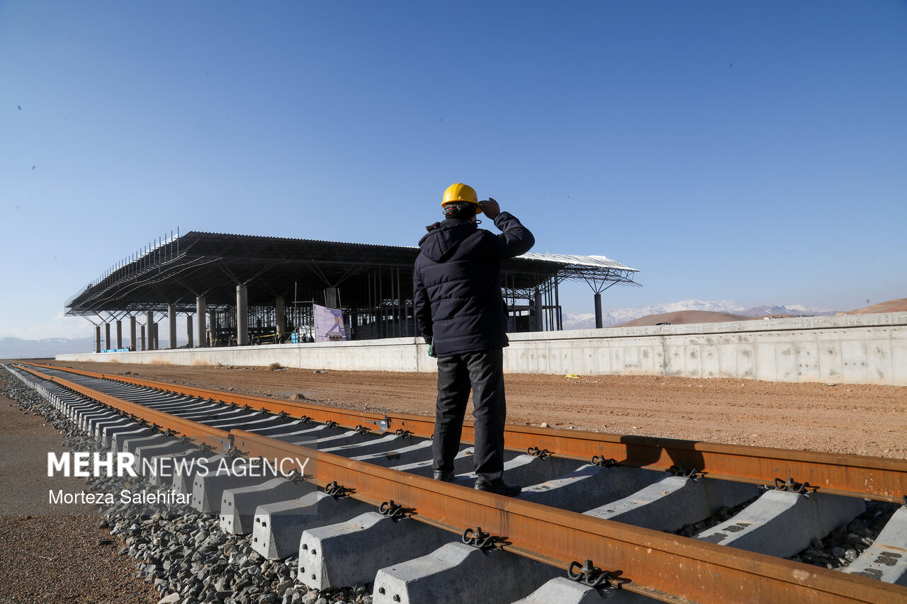 روند پیشرفت پروژه راه‌آهن شهرکرد