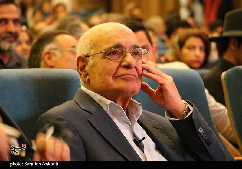 هوشنگ مرادی کرمانی؛ مردی که از دل کویر، کودکی ایران را روایت کرد