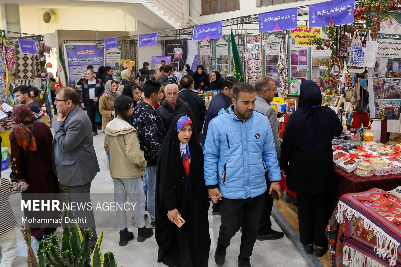 سومین نمایشگاه توانمندی بانوان در اردبیل