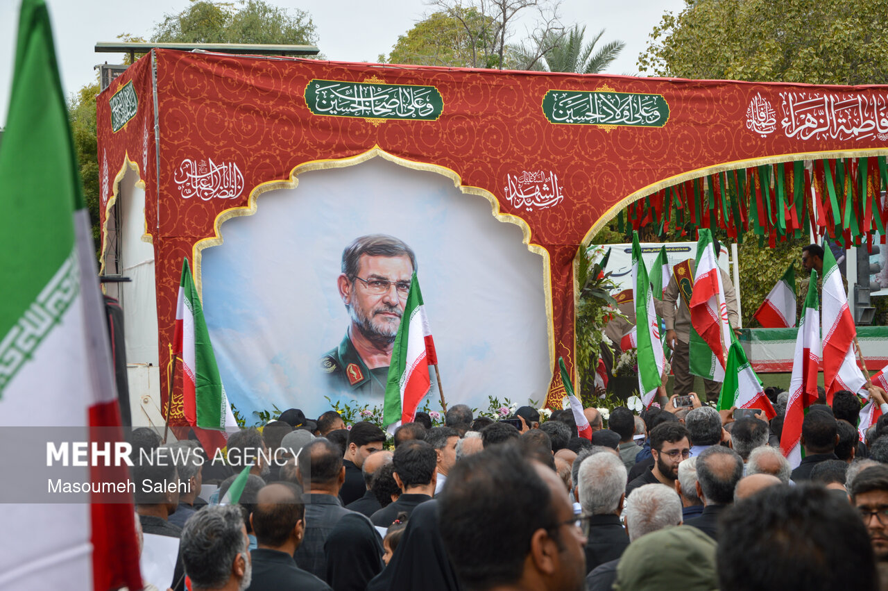 تشییع سردار شهید «علیرضا تنگسیری» در بندرعباس