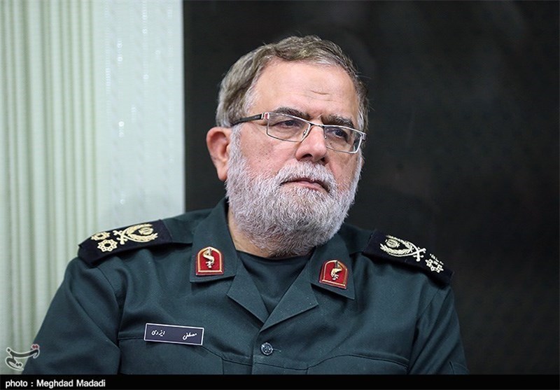 سرلشکر ایزدی: با یک‌صدمِ بودجه نظامی دشمن، جنگ را پیروز شدیم