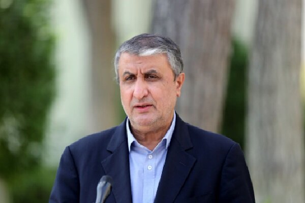 اسلامی: غنی‌سازی را کنار نمی‌گذاریم؛ اورانیوم را تحویل نمی‌دهیم