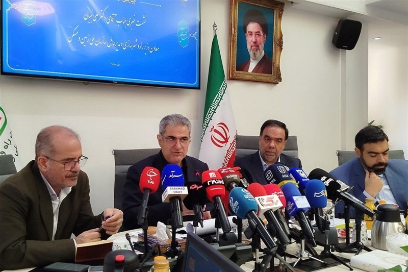 146 هزار هکتار زمین برای طرح های مسکن تحویل وزارت راه شد