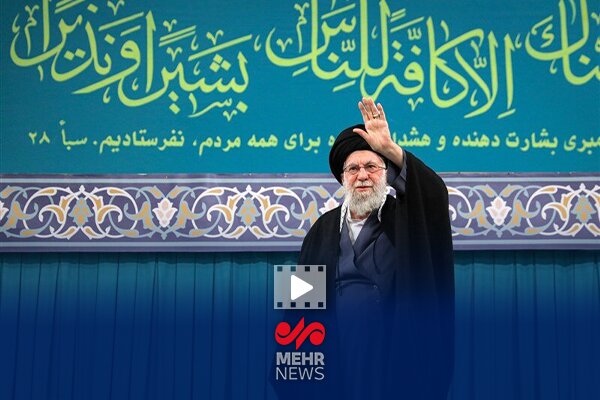 ایجاد توازن میان جریان‌های سیاسی با هدایت رهبر شهید انقلاب