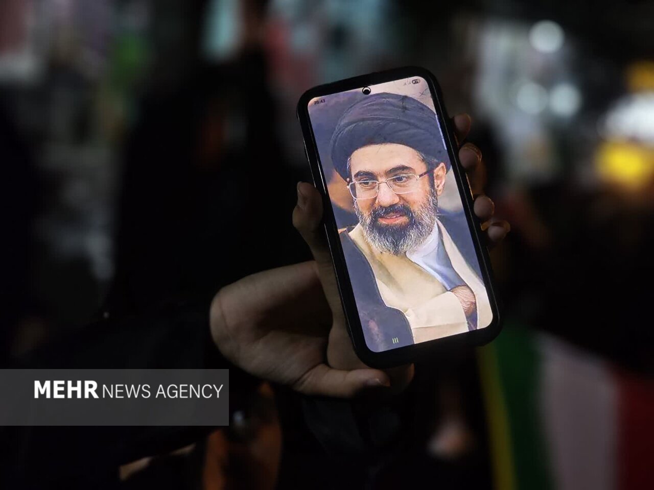 اجتماع بیعت جامعه دانشگاهی بندرعباس با سومین رهبر انقلاب