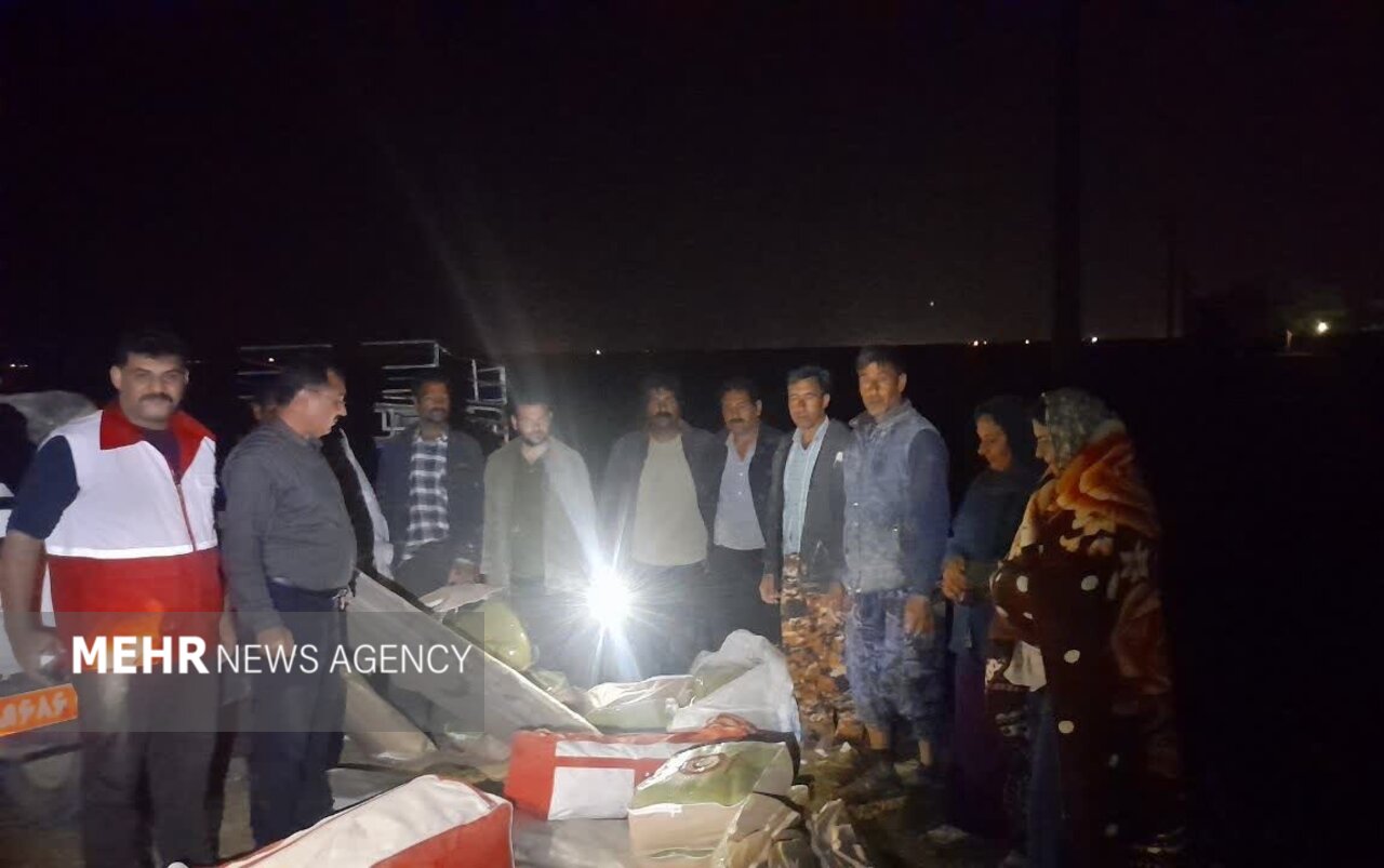 کمک‌رسانی به عشایر دشتستان انجام شد