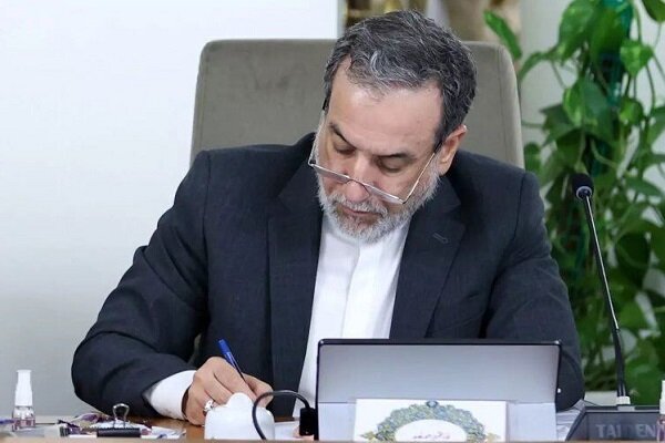 عراقچی:توانمندی دفاعی و دیپلماسی در خدمت منافع ملی است