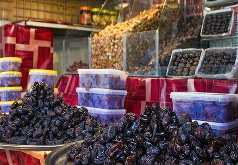 توزیع 10 تن خرما با قیمت مصوب در فارس/میوه شب عید تأمین شد