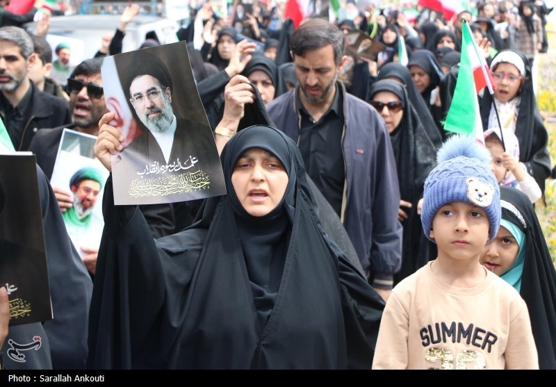 اعلام بیعت مردم با آیت الله سید مجتبی خامنه ای