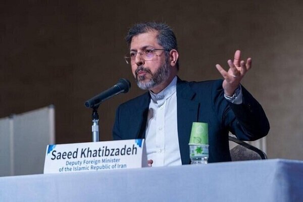 حضور خطیب زاده دراجلاس پیمان مودت آسه‌آن با محوریت همکاری‌های منطقه‌ای