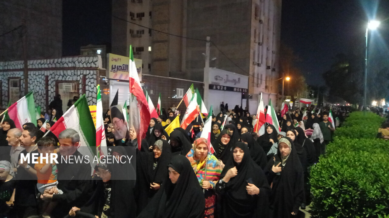 شکوه حضور ساحل نشینان خلیج فارس برای دفاع از میهن اسلامی