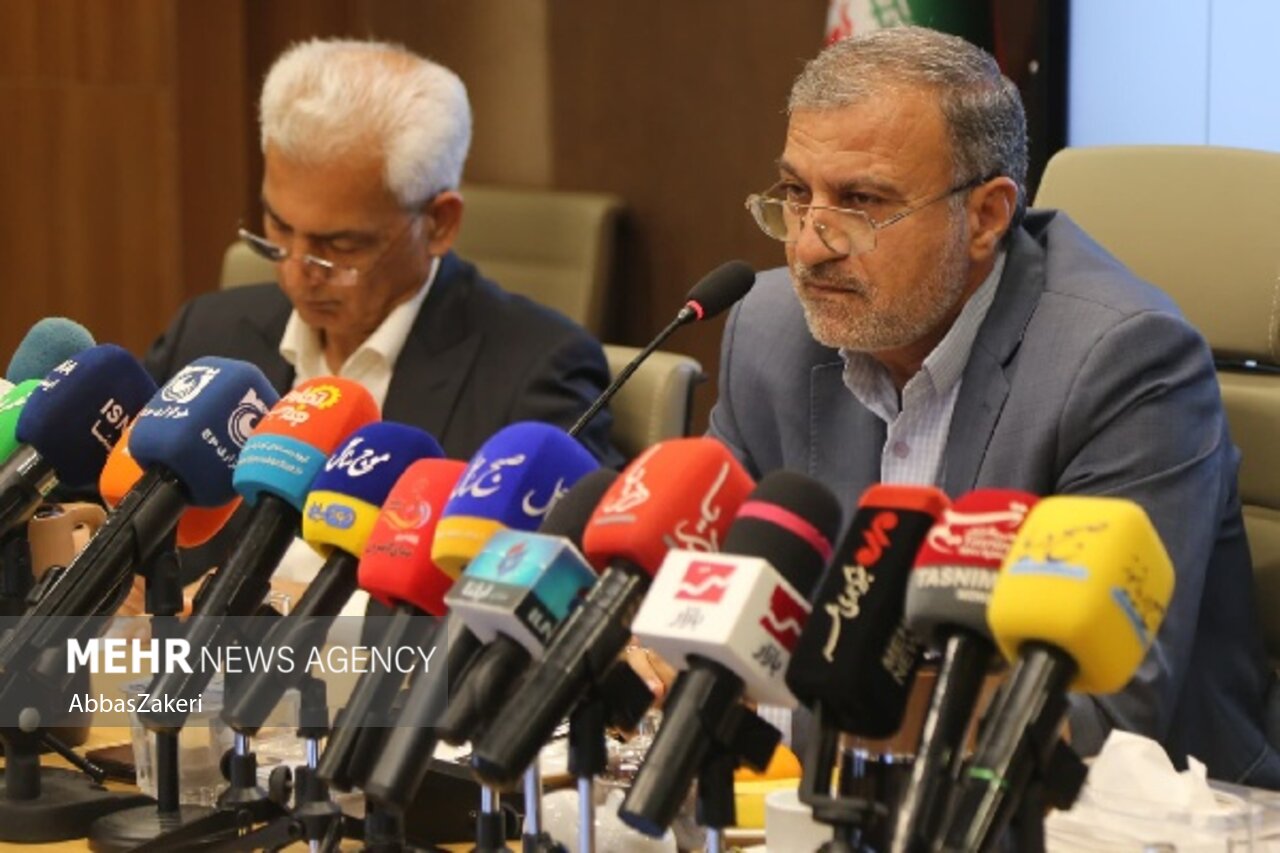 مرادی: هرمزگان باید به قطب دانش، فناوری و هوش مصنوعی کشور تبدیل شود