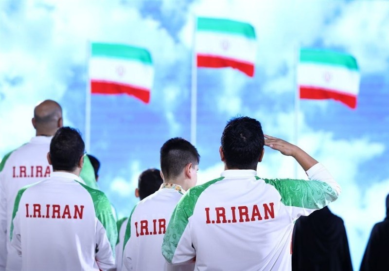 رونمایی از لباس عمومی و پوستر کاروان ایران در بازی‌های پاراآسیایی 2026