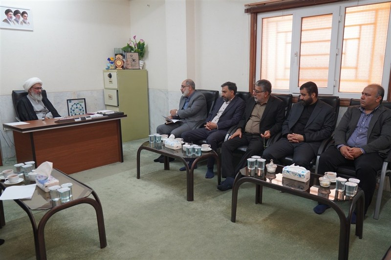 امام جمعه بوشهر:دستگاه‌های نظارتی ترک فعل مدیران را پیگیری کنند